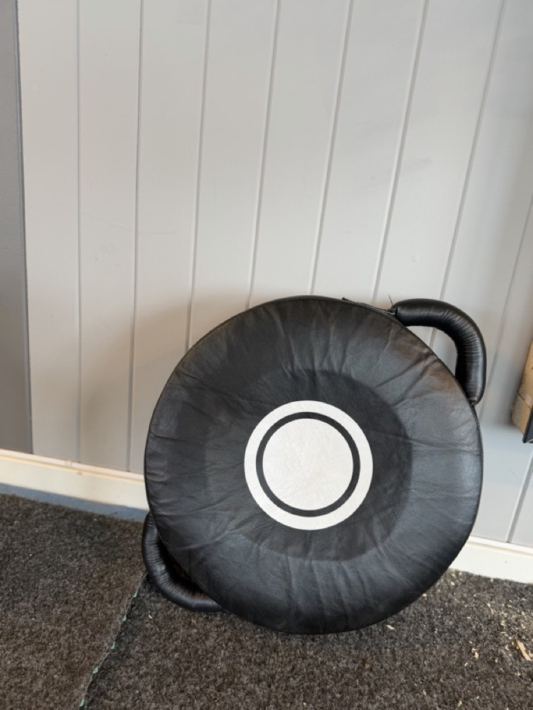 Round strike pad